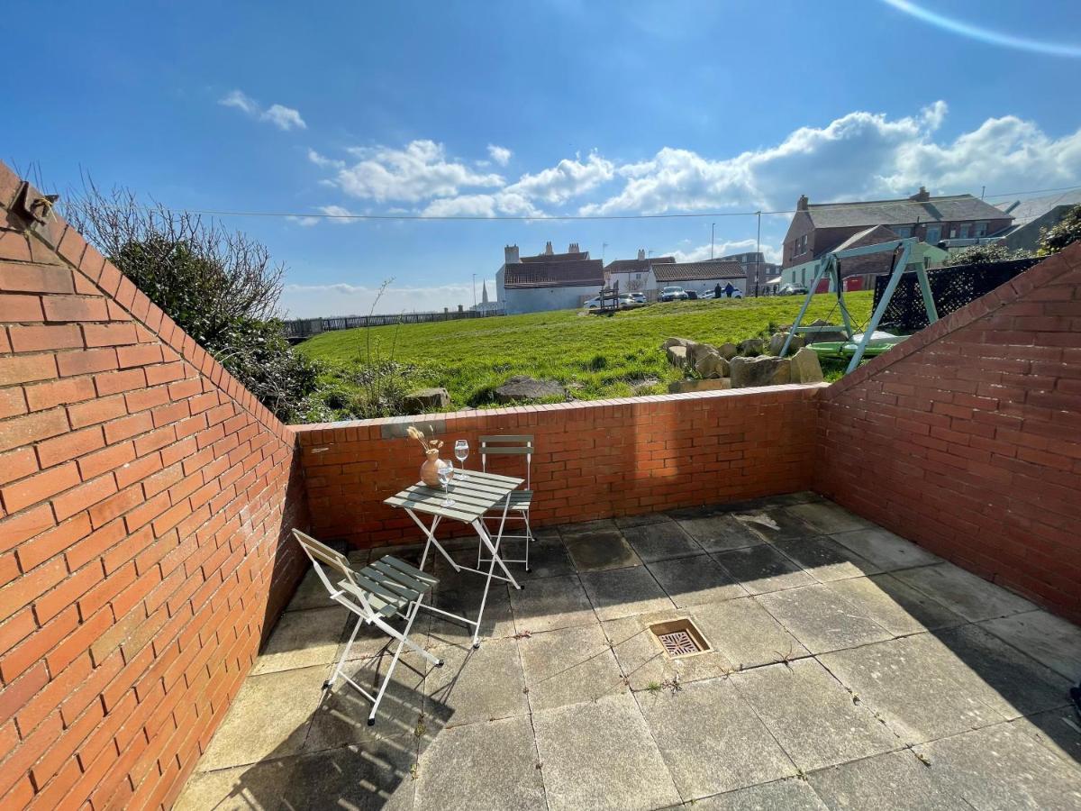 Cliff Haven, Sea View Holiday Home. Cullercoats Extérieur photo